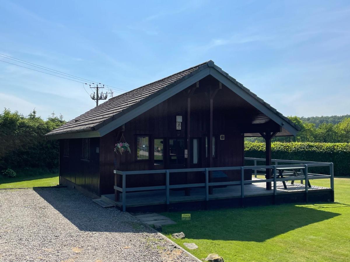 Wellsfield Farm Holiday Lodges Stirling Buitenkant foto