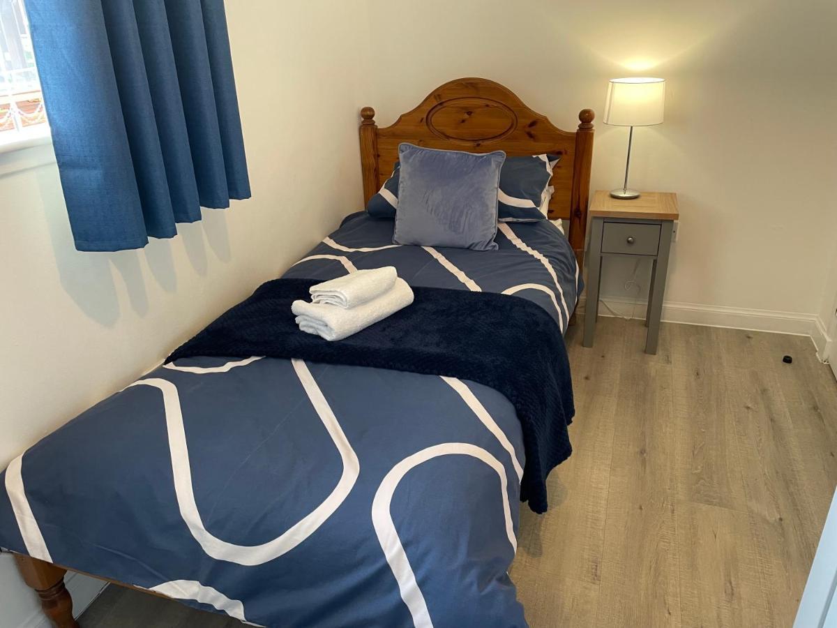 Wellsfield Farm Holiday Lodges Stirling Buitenkant foto