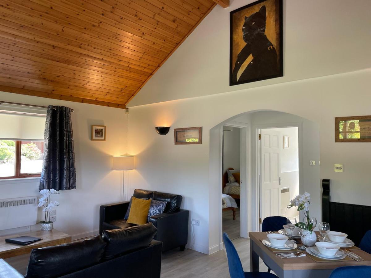 Wellsfield Farm Holiday Lodges Stirling Buitenkant foto