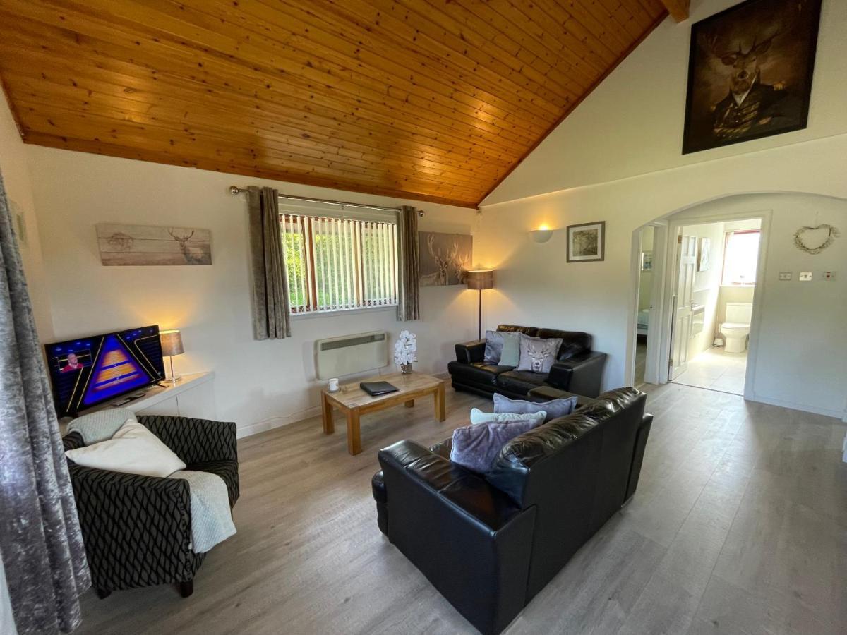 Wellsfield Farm Holiday Lodges Stirling Buitenkant foto